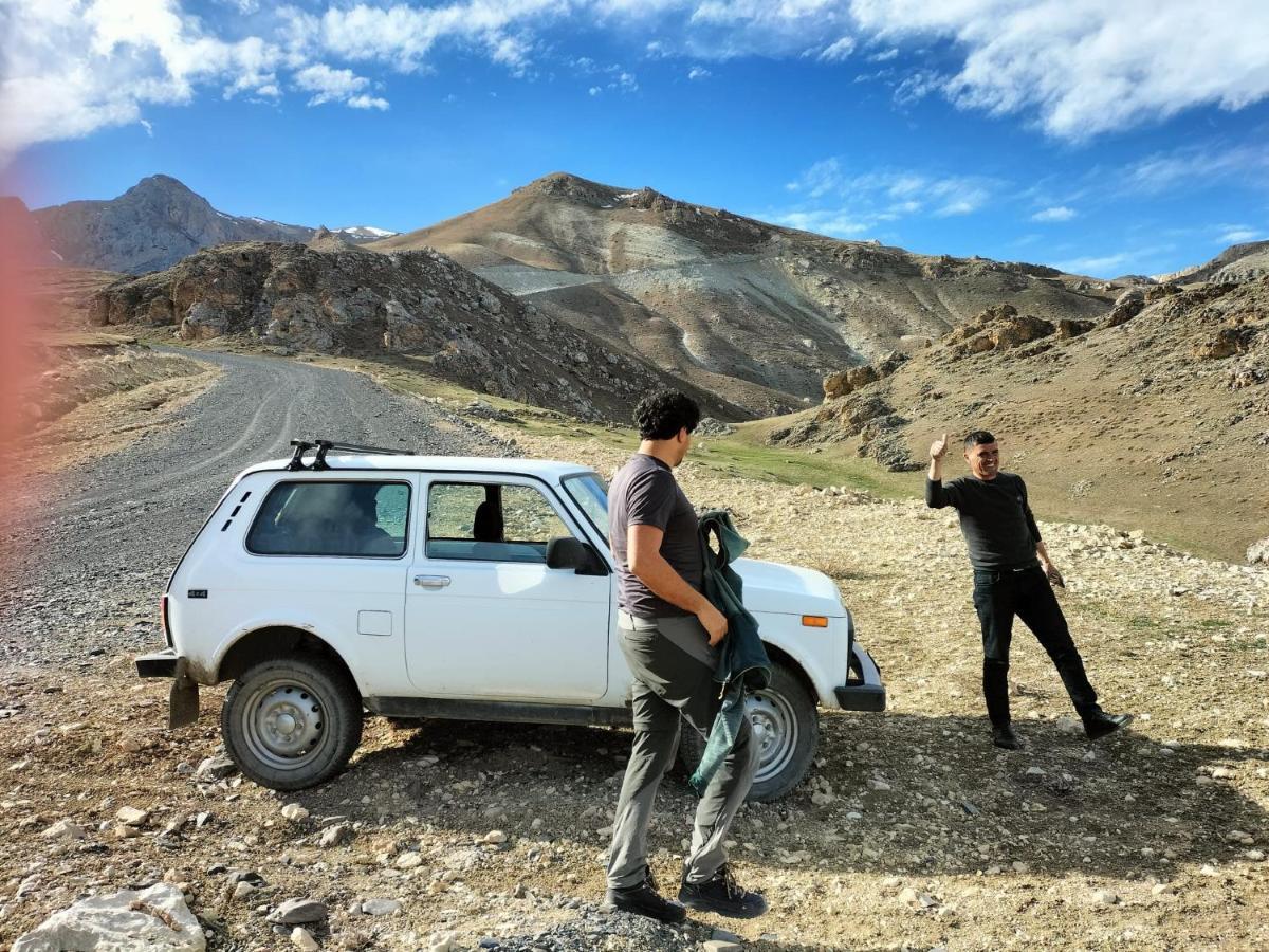 Отель Zaur Guest Hause Xinaliq Экстерьер фото